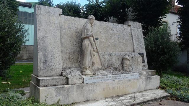 Le monument aux morts, résolument pacifiste